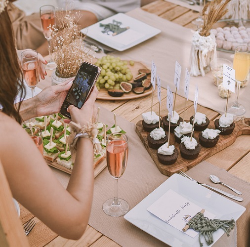 Vari tipi di influencers : food influencer