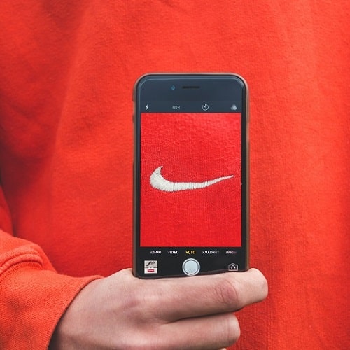 Come creare un manifesto di un brand